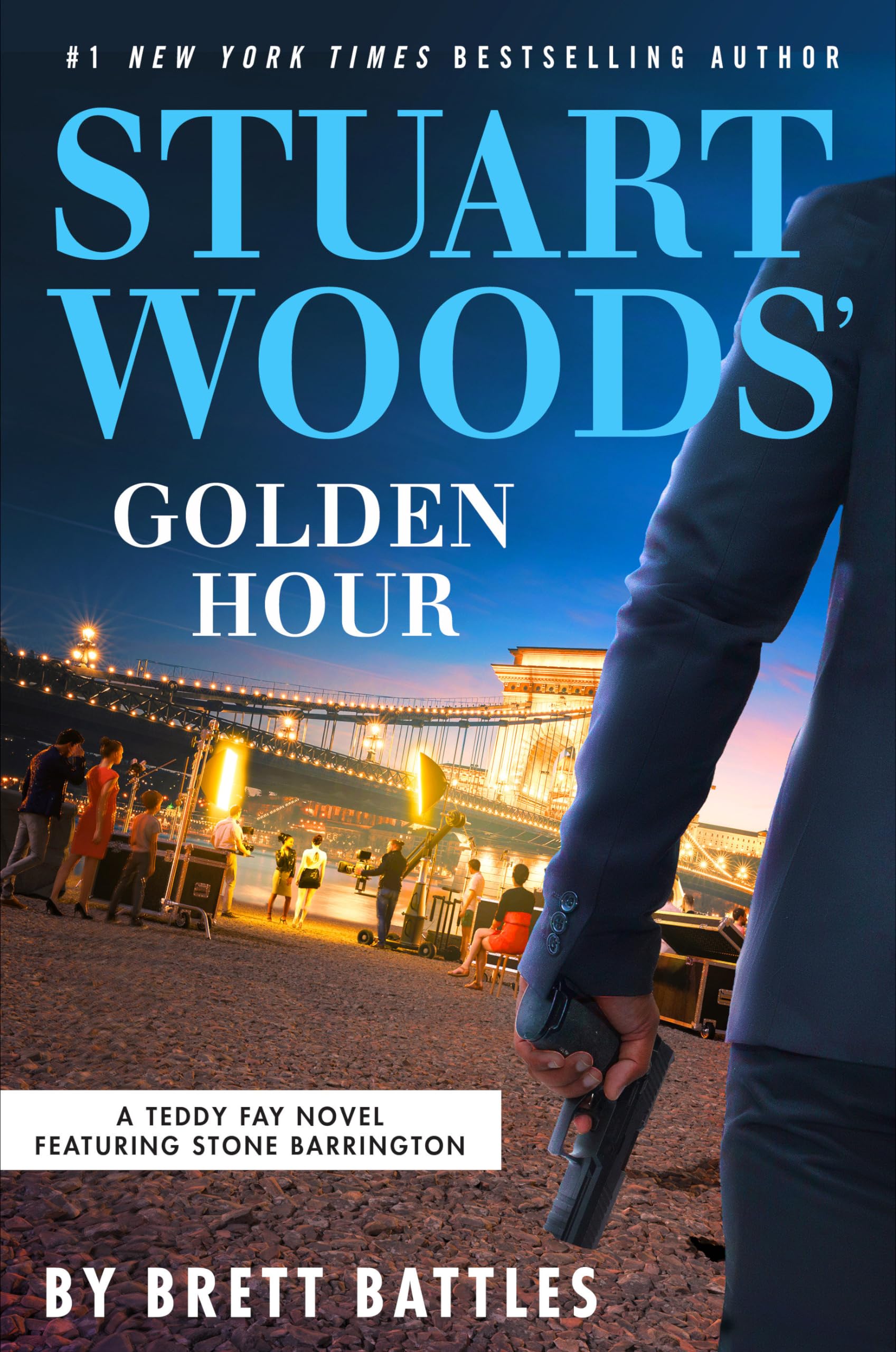 Stuart Woods' Golden Hour (A Teddy Fay Novel)