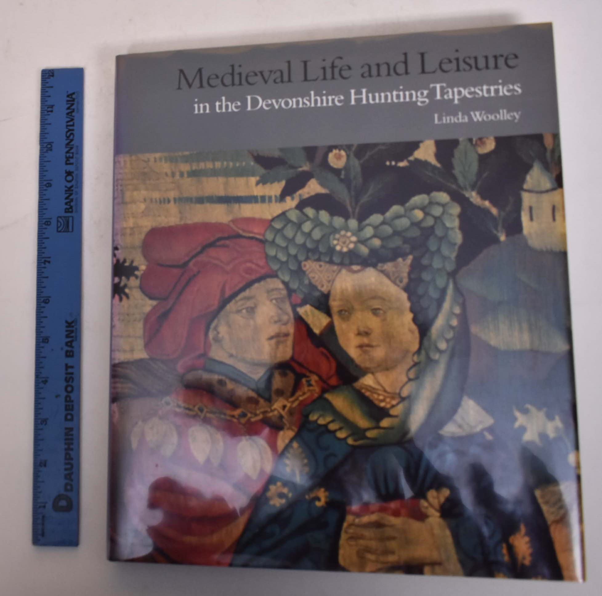 Medieval Life and Leisure in the Devonshire Hunting Tapestries - 4438