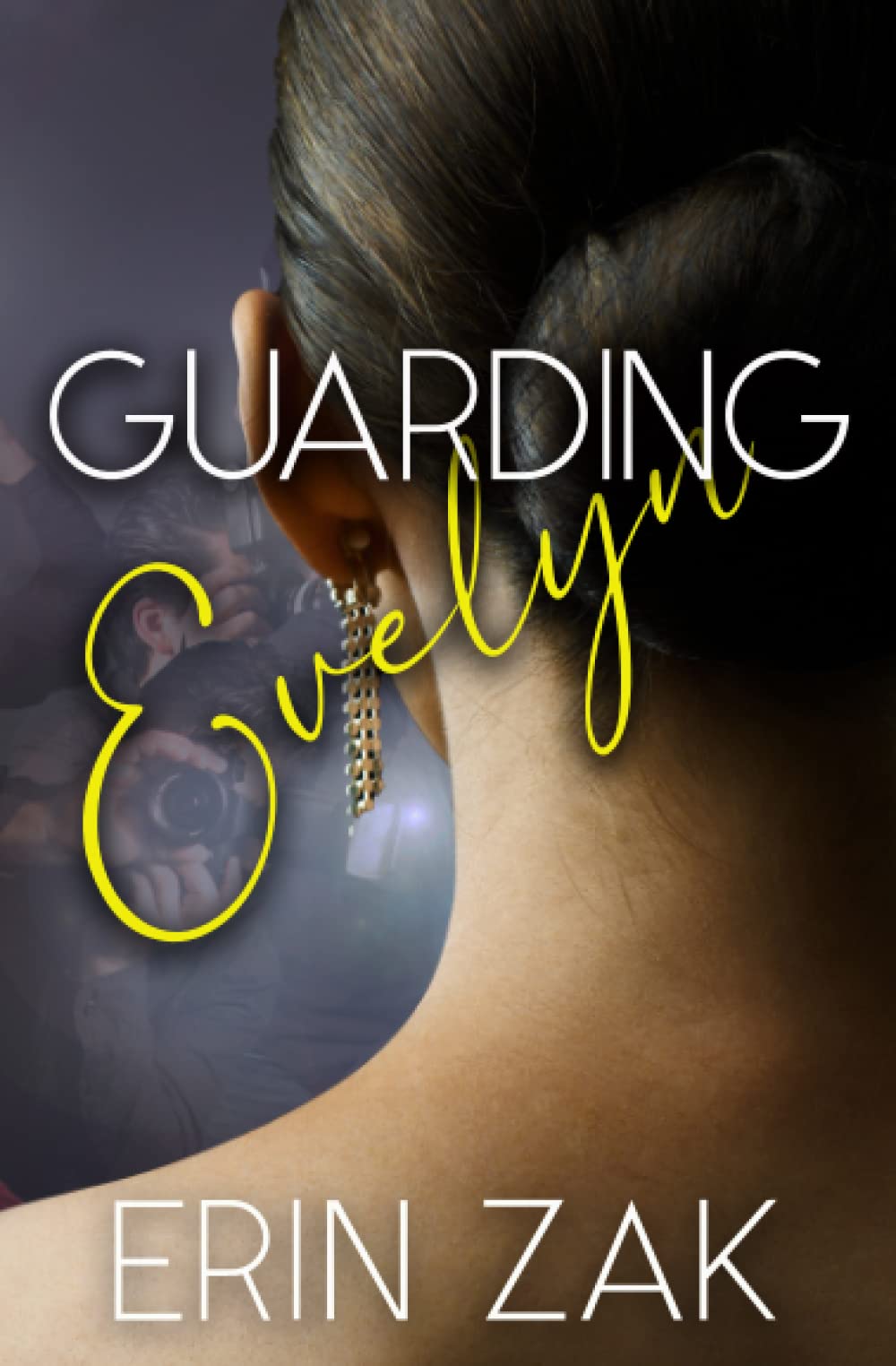 Guarding Evelyn - 7289