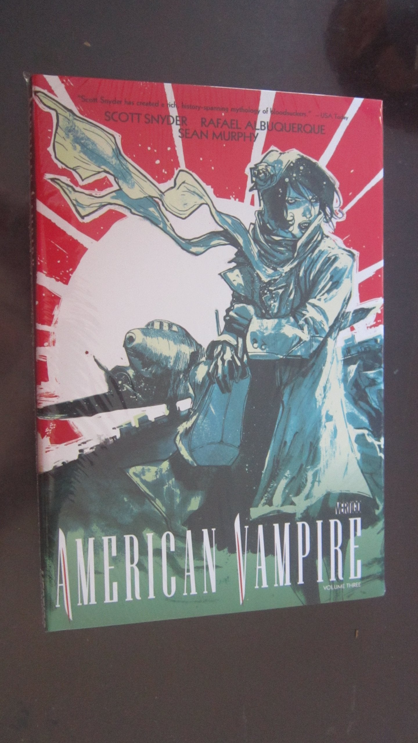 American Vampire Vol. 3 - 2466