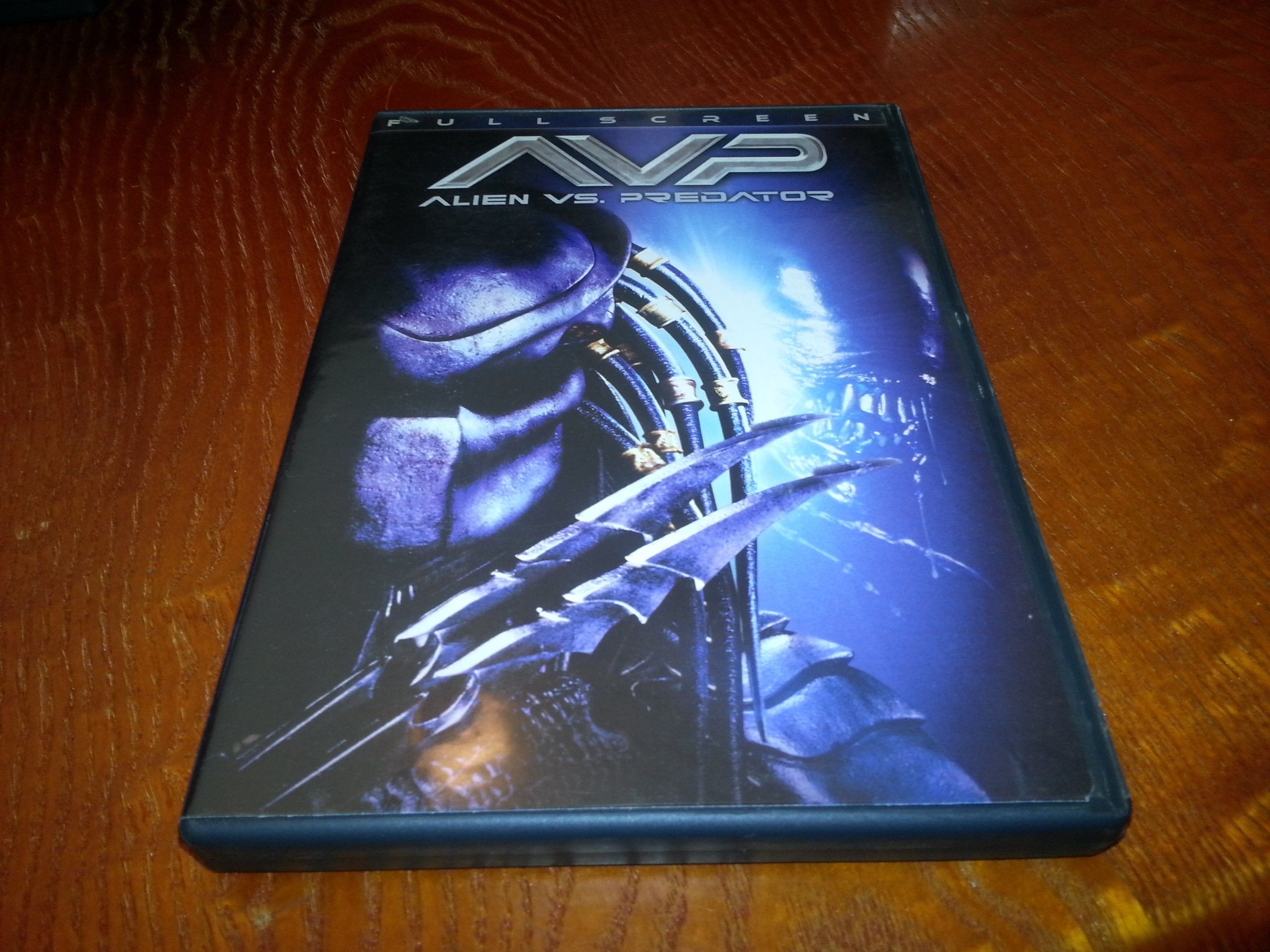 AVP - ALIEN VS. PREDATOR (FULL S - 1293