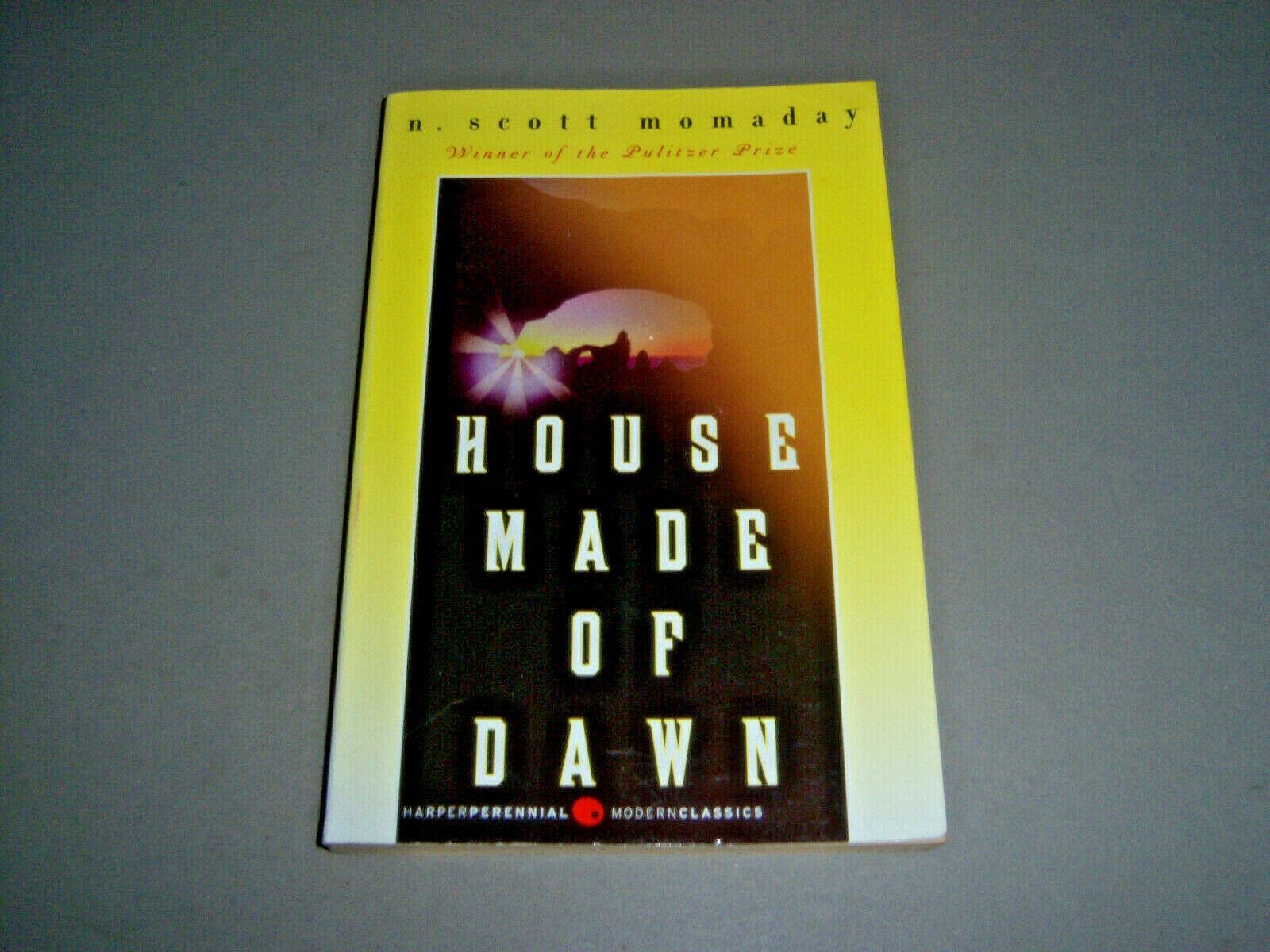 House Made of Dawn (Perennial Classics) - 1436