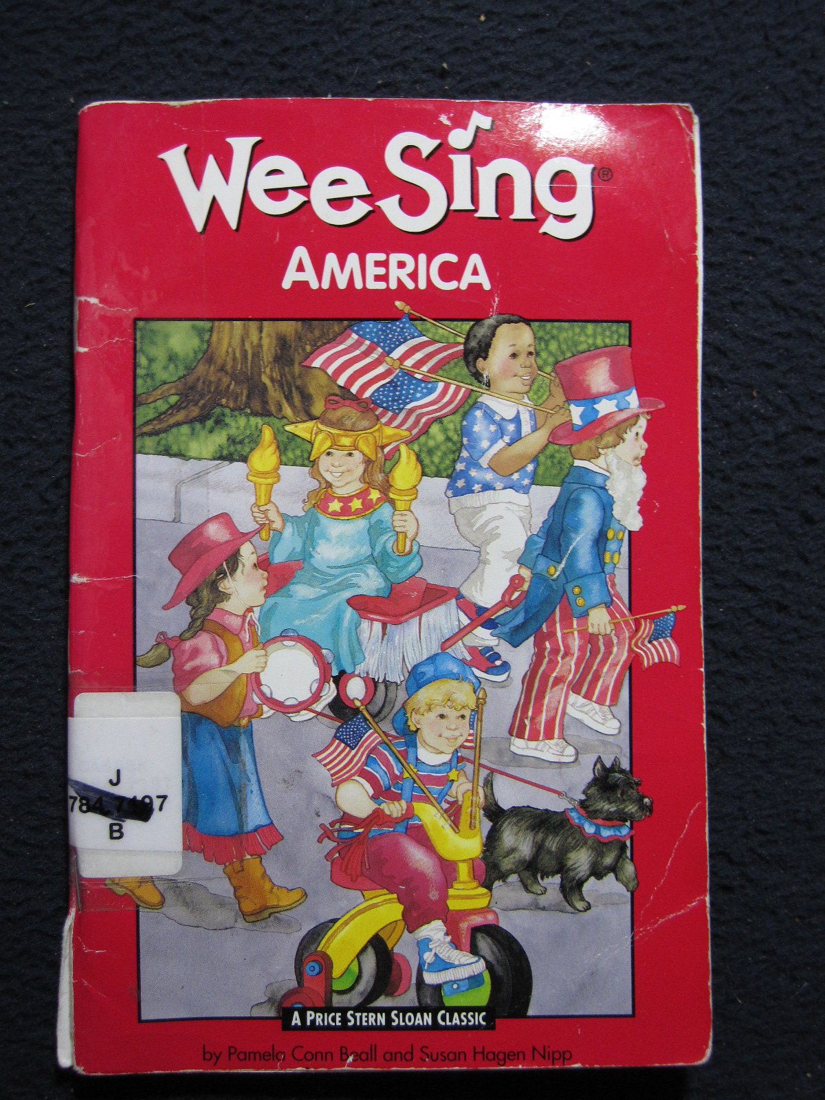 Wee Sing America, (Book Only) - 8562