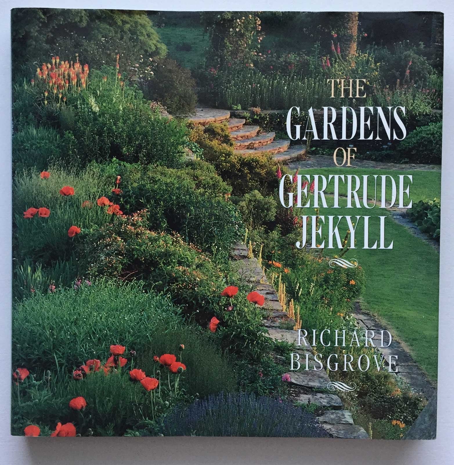 The Gardens of Gertrude Jekyll - 8834