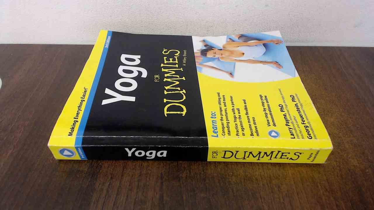 Yoga for Dummies (For Dummies Series) - 6362