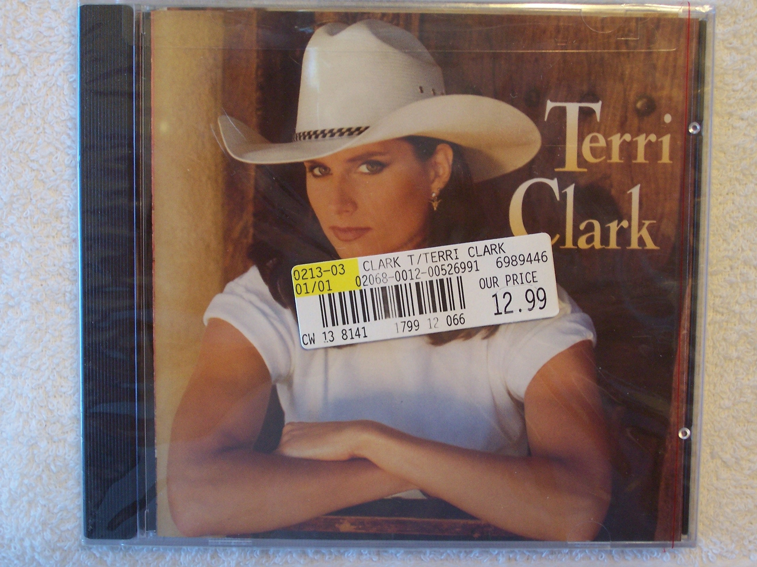 Terri Clark - 6877