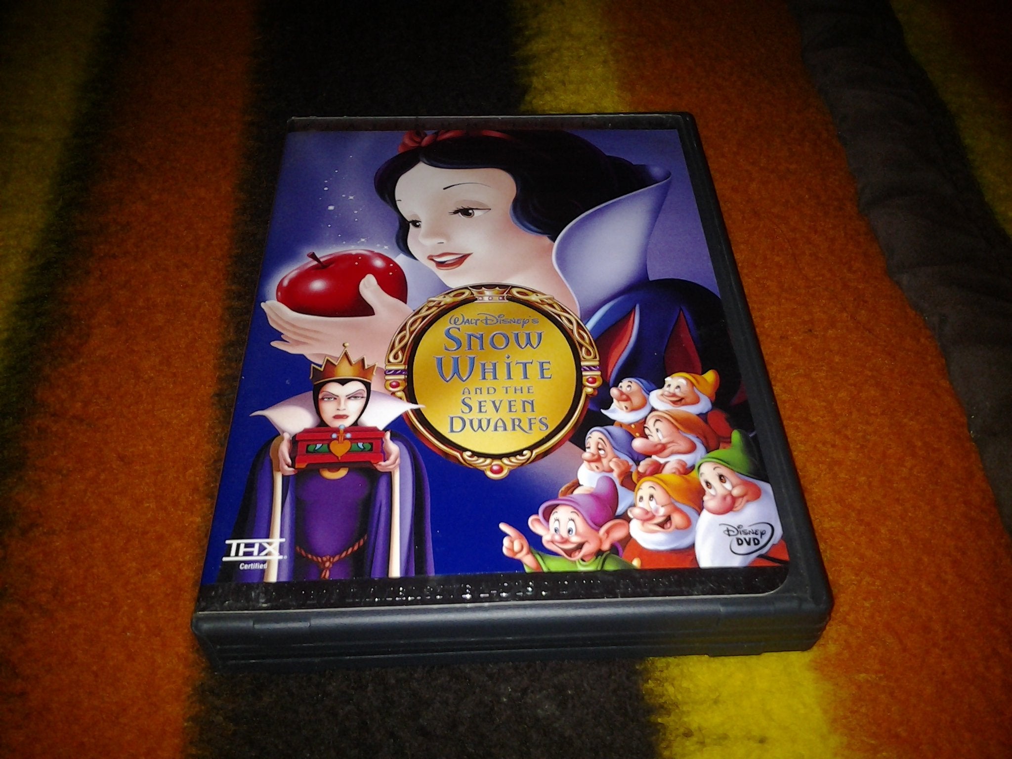 SNOW WHITE AND THE SEVEN DWARFS - 8090