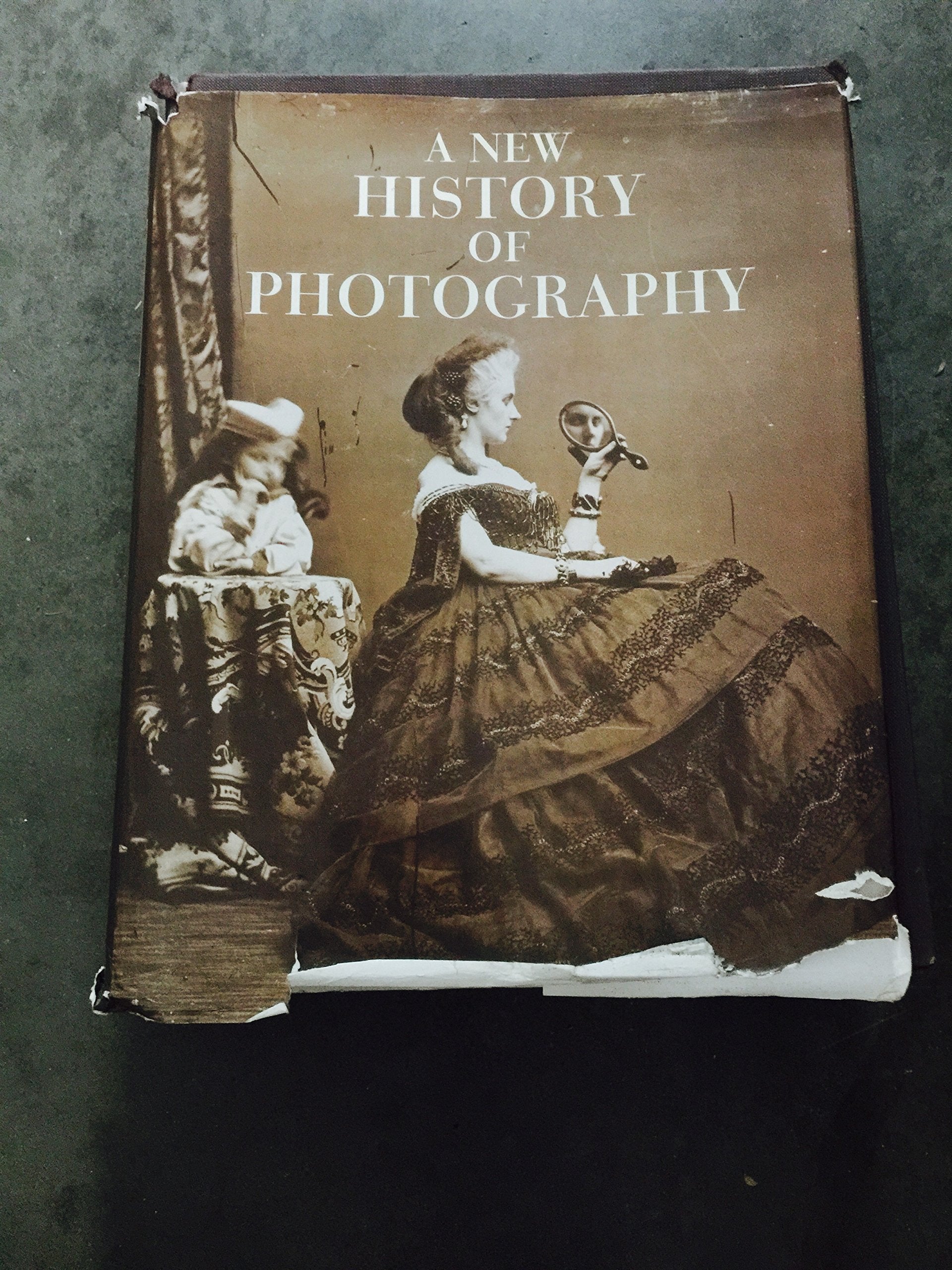 A New History of Photography - 9848