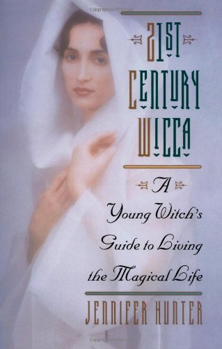 21st Century Wicca: A Young Witch's Guide to Living the Magical Life (Citadel Library of the Mystic Arts) - 8266