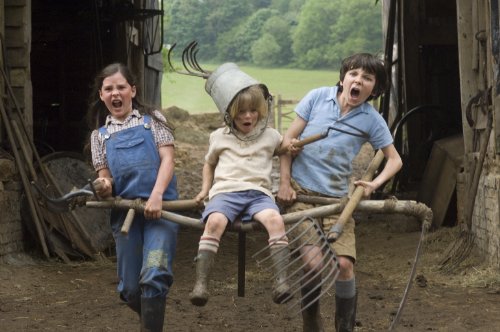 NANNY MCPHEE RETURNS 275 – Dream Books